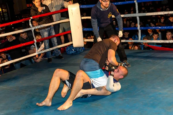 Odessa Ucrânia Outubro 2015 Lutas Regionais Ringue Atletismo Mma Lutadores — Fotografia de Stock