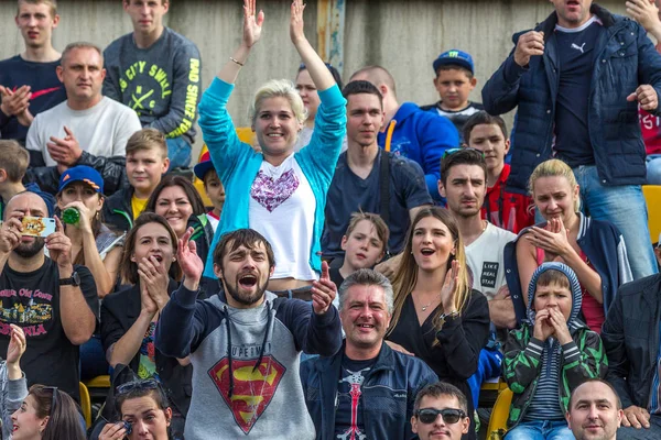 Odessa Ucrânia Sentyabryamaya 2016 Espectadores Fãs Nas Arquibancadas Estádio Durante — Fotografia de Stock