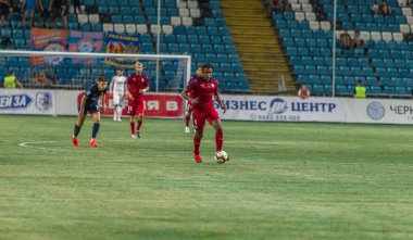 Odessa, Ukrayna - 9 Ağustos 2018: Uefa Avrupa Ligi 2018 Fc Mariupol (Ukrayna) - Fc Girondins de Bordeaux (Fransa) gergin bir futbol maçı Avrupa Ligi. Bordeaux - Fransa - kırmızı