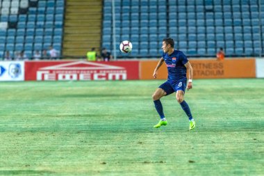 Odessa, Ukrayna - 9 Ağustos 2018: Uefa Avrupa Ligi 2018 Fc Mariupol (Ukrayna) - Fc Girondins de Bordeaux (Fransa) gergin bir futbol maçı Avrupa Ligi. Bordeaux - Fransa - kırmızı