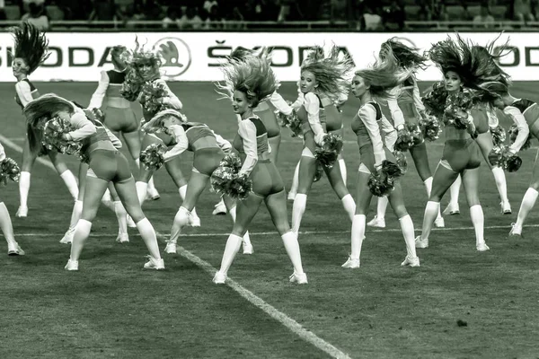 Odessa Ukraine Juillet 2018 Performance Belle Équipe Pom Pom Girls — Photo