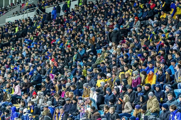 Oděsa Ukrajina Března 2016 Fotbalové Fanoušky Diváky Tribuně Stadionu Citově — Stock fotografie