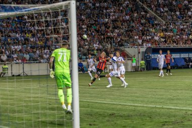 Odessa, Ukrayna - 21 Temmuz 2018. Dinamo Kiev ve Shahtar Donetsk Premier lig liderleri şiddetli ilkeli duygusal maçında Ukrayna Super Kupası maç sırasında