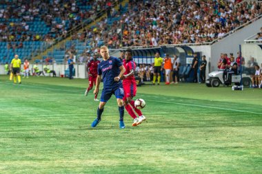 Odessa, Ukrayna - 9 Ağustos 2018: Uefa Avrupa Ligi 2018 Fc Mariupol (Ukrayna) - Fc Girondins de Bordeaux (Fransa) gergin bir futbol maçı Avrupa Ligi. Bordeaux - Fransa - kırmızı