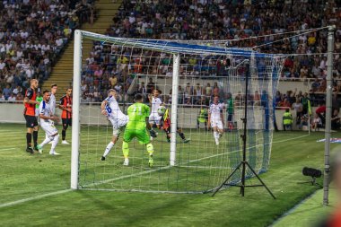 Odessa, Ukrayna - 21 Temmuz 2018. Dinamo Kiev ve Shahtar Donetsk Premier lig liderleri şiddetli ilkeli duygusal maçında Ukrayna Super Kupası maç sırasında