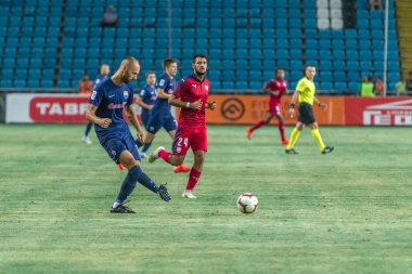 Odessa, Ukrayna - 9 Ağustos 2018: Uefa Avrupa Ligi 2018 Fc Mariupol (Ukrayna) - Fc Girondins de Bordeaux (Fransa) gergin bir futbol maçı Avrupa Ligi. Bordeaux - Fransa - kırmızı