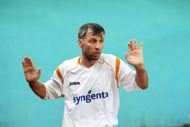 Odessa, Ukrayna -11 Eylül 2016: mini-futbol spor, sporcular büyük 60 + ve 40 + gazileri arasında Ukrayna Kupası. Oyun Futsal Şampiyonası puan. Oyunu mini futbol