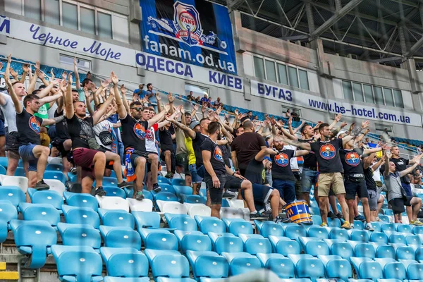 Odessa Ukraine Agosto 2018 Torcedores Futebol Emocional Apoiam Equipe Estádio — Fotografia de Stock