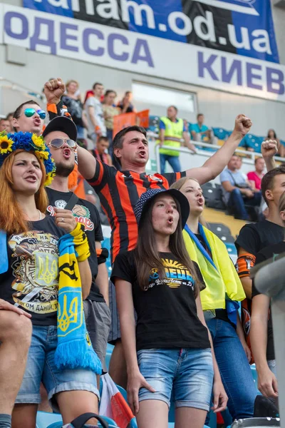 Odessa Ucraina Agosto 2015 Tifosi Calcio Spettatori Negli Stand Dello — Foto Stock