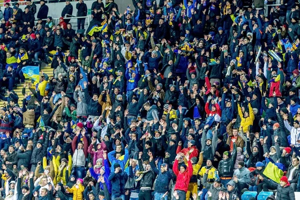 Odessa Ukraine March 2016 Football Fans Spectators Stands Stadium Emotionally — Stock Photo, Image