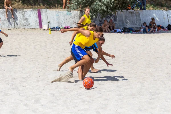 Odessa Ucrânia Agosto 2015 Campeonato Ucrânia Futebol Praia Entre Mulheres — Fotografia de Stock