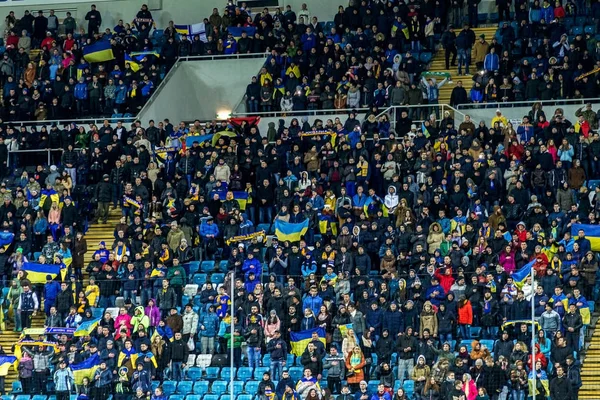 Oděsa Ukrajina Března 2016 Fotbalové Fanoušky Diváky Tribuně Stadionu Citově — Stock fotografie