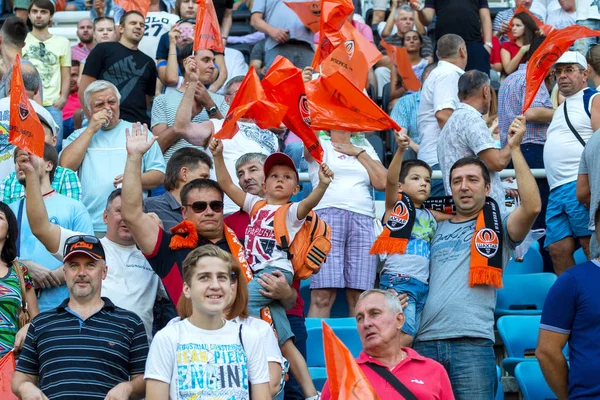 Odessa Ucraina Agosto 2015 Tifosi Calcio Spettatori Negli Stand Dello — Foto Stock