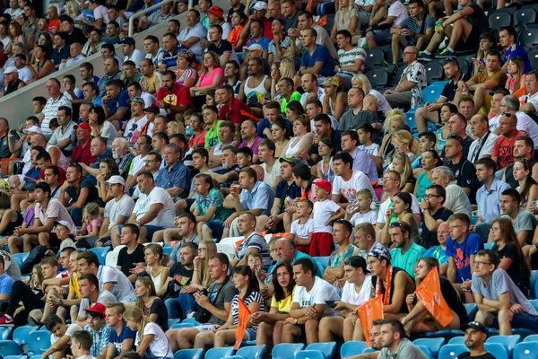 Odessa Ukrajna Augusztus 2015 Futball Rajongók Nézők Lelátókon Stadion Érzelmileg — Stock Fotó
