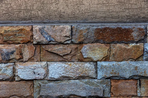 古代の石造りの壁のテクスチャ 花崗岩 大理石の美しい石の背景パターン グレー色モダン デザイン装飾的な不均一な亀裂本物セメントの石壁の表面 深い亀裂の背景 — ストック写真