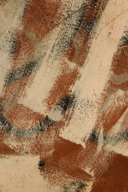 Eski beton duvar soyut konturlar ve boya lekeleri tarafından bozulmuş. Beton, yıpranmış, duvarı, hasarlı boya yıpranmış. sanatsal doku duvar. Boyalı kötü yüzey çatlak kaşıdı.