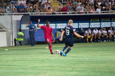 Odessa, Ukrayna - 9 Ağustos 2018: Avrupa Ligi Uefa Avrupa Ligi 2018 Fc Girondins de Bordeaux (Fransa) futbol maçı. Bordeaux - Fransa - ısınma, Fc Mariupol Ukrayna ile maçtan önce eğitim