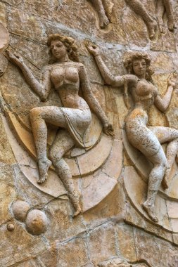 SSCB 20 kez gelen dansçılar ile eski bir kısma eski otel binası, Anapa, Rusya'nın tamirde korundu. Binanın cephesinde antik kısma