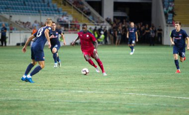 Odessa, Ukrayna - 9 Ağustos 2018: Avrupa Ligi Uefa Avrupa Ligi 2018 Fc Girondins de Bordeaux (Fransa) futbol maçı. Bordeaux - Fransa - ısınma, Fc Mariupol Ukrayna ile maçtan önce eğitim