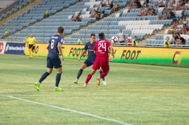 Odessa, Ukrayna - 9 Ağustos 2018: Avrupa Ligi Uefa Avrupa Ligi 2018 Fc Girondins de Bordeaux (Fransa) futbol maçı. Bordeaux - Fransa - ısınma, Fc Mariupol Ukrayna ile maçtan önce eğitim
