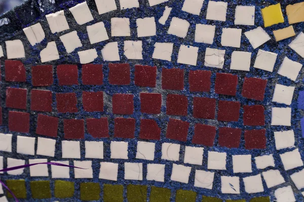 Részletek Egy Gyönyörű Régi Omladozó Absztrakt Kerámia Mozaik Dekoráció Elpusztult — Stock Fotó
