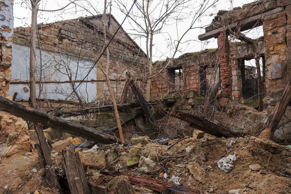 Interior Dos Edifícios Destruídos Antiga Fábrica Ruínas Uma Empresa Industrial — Fotografia de Stock