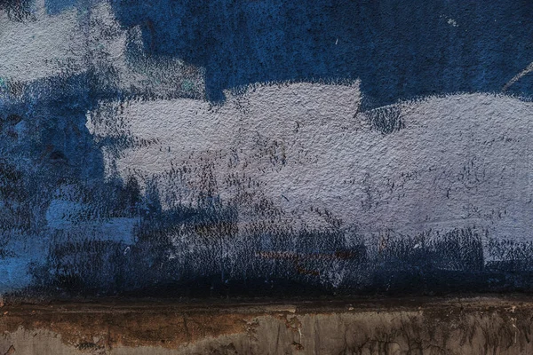 Güzel sokak sanat graffiti. Şehir surlarındaki moda renklerin yaratıcı soyut çizimler. Çağdaş kent kültürü. Duvardaki, grafiti parçası soyut şık çizim, etiket