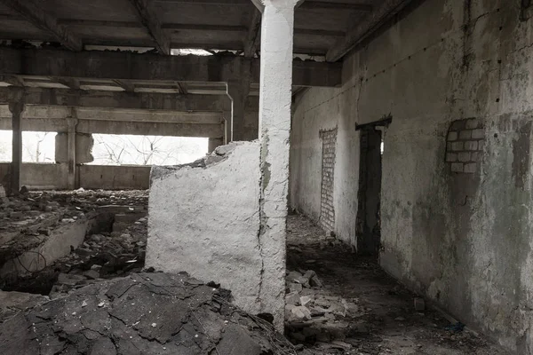 Interior Dos Edifícios Destruídos Antiga Fábrica Ruínas Uma Empresa Industrial — Fotografia de Stock