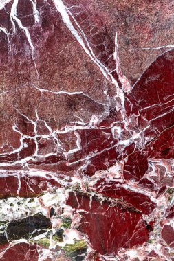 Güzel eski kırmızımsı kahverengi pembe dekoratif taş mermer soyut çatlaklar ve doğal arka yüzeyindeki lekeleri