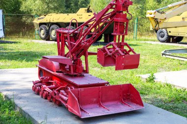 Chernobyl atomik felaket 1986 yılında liquidators robot tekniği. Chernobyl nükleer santral enkaz temiz teknoloji. Sovyet robot Mobot-H-Hb-2