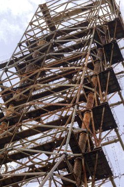 Büyük anten alanı. Sovyet radar sistemi 