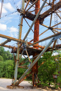 Büyük anten alanı. Sovyet radar sistemi 