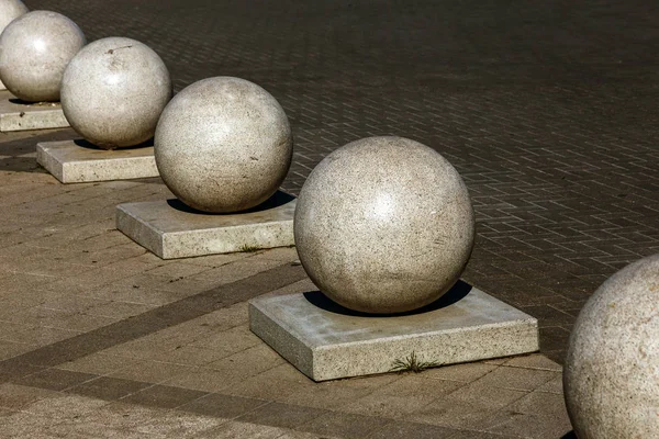 Bolas Pedra Numa Rua Cidade Projeto Cidade Praça Uma Régua — Fotografia de Stock