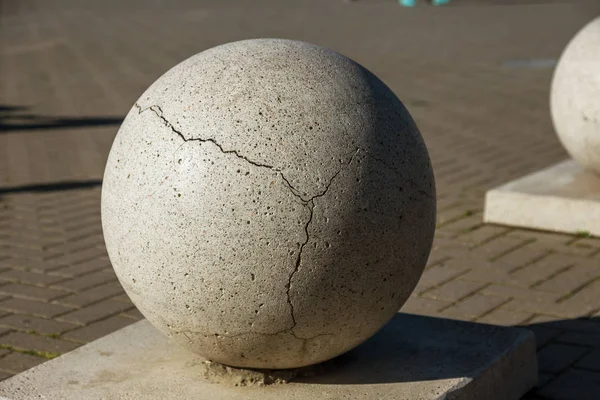 Bolas Piedra Una Calle Ciudad Ciudad Diseño Plaza Una Regla —  Fotos de Stock