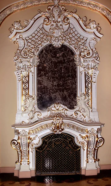 Grote Oude Marmeren Open Haard Victoriaanse Stijl Belangrijkste Decoratie Van — Stockfoto