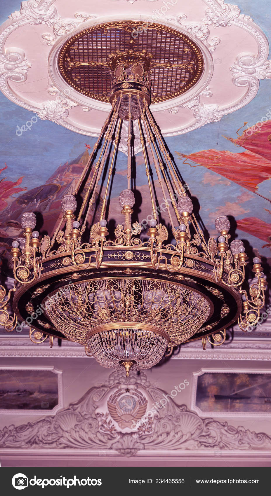 Eine Antike Vintage Kronleuchter Mit Kerzen Der Decke Des