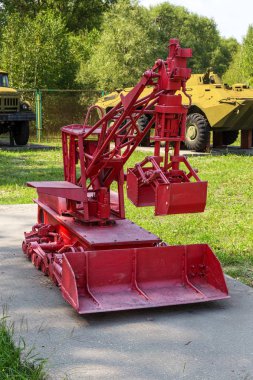 Chernobyl atomik felaket 1986 yılında liquidators robot tekniği. Chernobyl nükleer santral enkaz temiz teknoloji. Sovyet robot Mobot-H-Hb-2