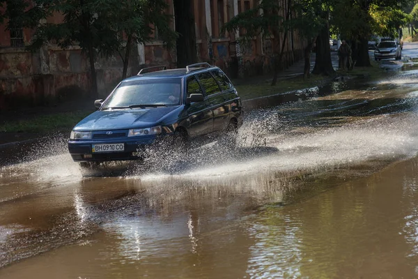 Odessa Ukraine July 2018 Driving Cars Flooded Road Floods Caused — Stock Photo, Image