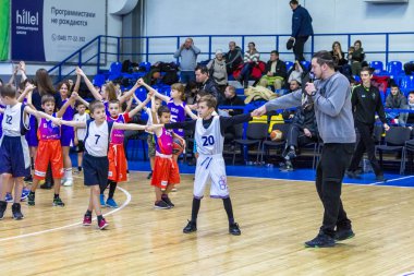 Odessa, Ukrayna - 23 Aralık 2018: genç çocuk basketbol oynamak, Çocuk spor basketbol kulübü çocuk spor okulu kutlama sırasında çocuk spor yarışmalara katılmak