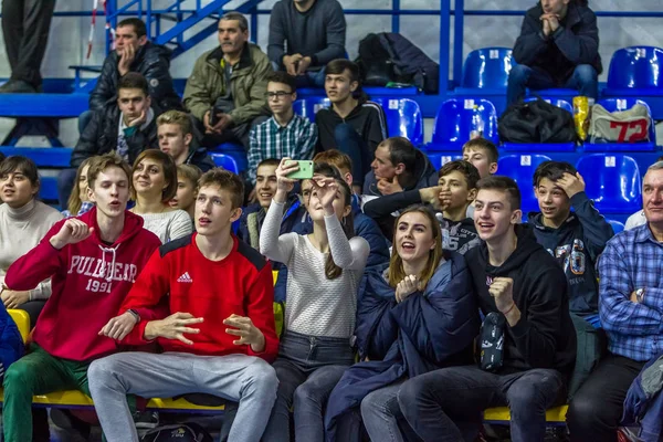 Odessa Oekraïne Febr 2019 Fans Van Basketbalteam Toeschouwers Stands Emotioneel — Stockfoto