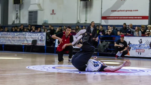 Odessa Ucrania Febrero 2019 Bailarines Callejeros Niños Adolescentes Bailan Break — Foto de Stock