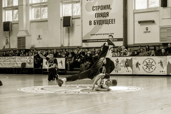 Odessa Ukrayna Şubat 2019 Break Dans Sırasında Reklam Arası Basketbol — Stok fotoğraf