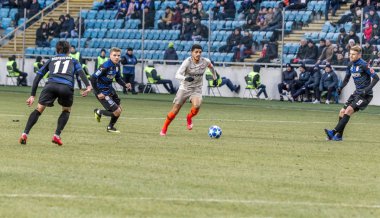 Odessa, Ukrayna -2 Mart 2019: Madenci Tyson, Brezilya, Kaptan. Shakhtar Donetsk - Chernomorets Odessa futbolcular. Ukrayna Premier Ligi yoğun oyunu