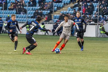 Odessa, Ukrayna -2 Mart 2019: Madenci Tyson, Brezilya, Kaptan. Shakhtar Donetsk - Chernomorets Odessa futbolcular. Ukrayna Premier Ligi yoğun oyunu