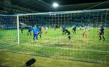Odessa, Ukrayna - 2 Mart 2019: Shakhtar Donetsk - Chernomorets Odessa, futbol oyuncuları. Ukrayna Premier Ligi yoğun oyunu