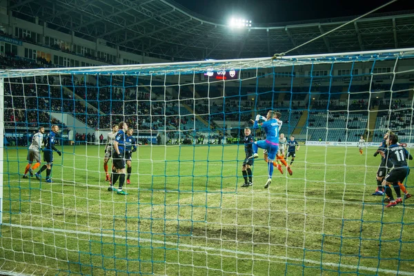 Οδησσός Ουκρανία Μαρτίου 2019 Ποδοσφαιριστές Της Σαχτάρ Ντόνετσκ Τσερνομόρετς Οδησσού — Φωτογραφία Αρχείου