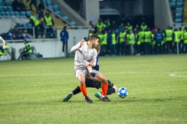 Odessa, Ukrayna - 2 Mart 2019: Shakhtar Donetsk - Chernomorets Odessa, futbol oyuncuları. Ukrayna Premier Ligi yoğun oyunu