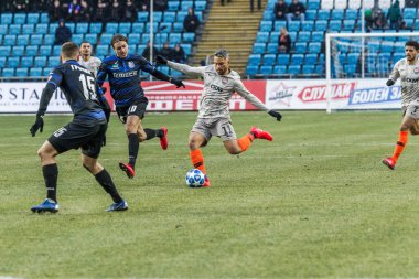 Odessa, Ukrayna - 2 Mart 2019: Shakhtar Donetsk - Chernomorets Odessa, futbol oyuncuları. Ukrayna Premier Ligi yoğun oyunu