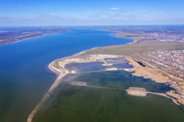 Bovenaanzicht Van Het Kustgebied Van Het Ecologische Reserve Kuyalnik Estuarium — Gratis stockfoto