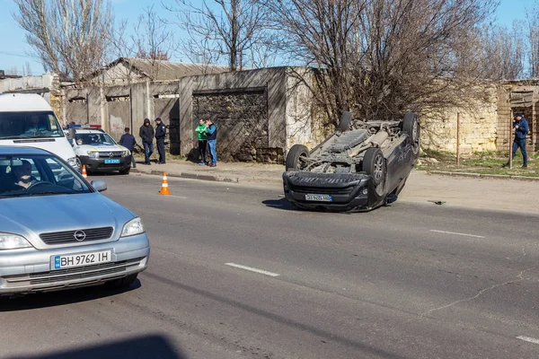 Odessa Ucrania Marzo 2019 Después Accidente Automovilístico Automóvil Roto Volcó — Foto de Stock